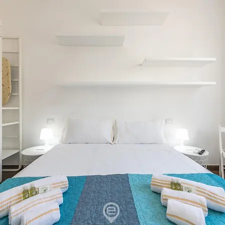 The White Apartamento *