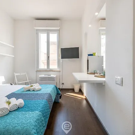 アパート The White *